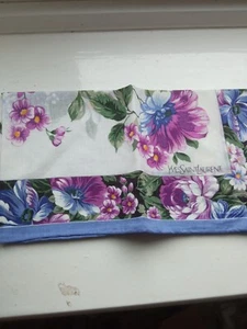 Handkerchief Flowers - Picture 1 of 1