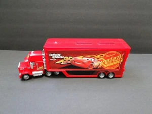 Disney Pixar Cars 3: Travel Time Mack - Picture 1 of 8