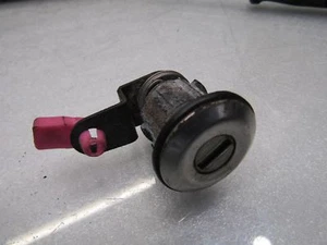 Nissan Serena Vanette E LDV Cub side sliding door key lock barrel - no key - Bild 1 von 3