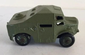 DINKY MECCANO 688 WWII Dull Olive FIELD ARTILLERY TRACTOR - Picture 1 of 7