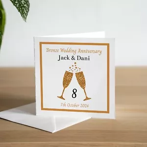 Tarjeta personalizada de octavo aniversario de boda de bronce copa de champán marido esposa - Imagen 1 de 3