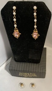 Vtg Avon Pearl Drops W/Rose Crystal Earrings - Picture 1 of 4