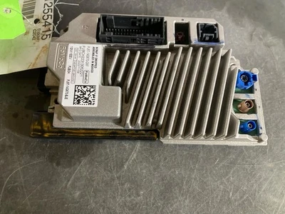 23 MUSTANG MACH E PU5T14G670GXF Communication Sync Control Module - Image 1 of 4