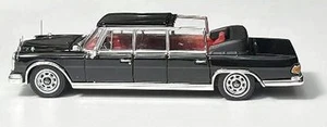 MB Mercedes Benz 600 Pullman / Landaulet - negro - TPC 1:64 - Imagen 1 de 6