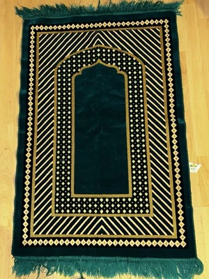 Prayer Rug Tapestry 26”x 40” Made in Turkey Gold Green Fringed Arabesque Velvet - Image 1 of 4