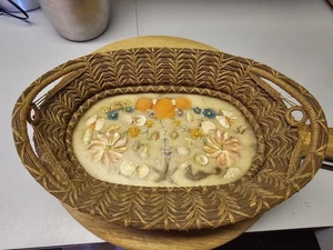 Pine Needle Shell Tray Basket Vintage, Seahorse, Starfish, Crab, And Shells - Picture 1 of 10