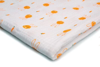 Baumwoll bedruckter Musselin Stoff Double Gauze, Hasen mit Karotten 50 x 130 cm - Bild 1 von 4
