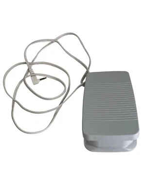 Electronic Sewing Machine Foot Pedal Controller Model T FC-322 With Cord - Image 1 of 4