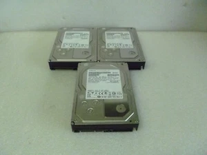 LOT OF 3 HITACHI HDS723030ALA640 3TB SATA HARD DRIVE P/N:0F12450 - Picture 1 of 3
