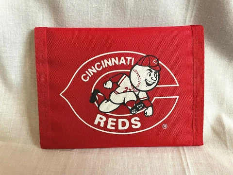 Cincinnati Reds Nylon Wallet Post MLB Cover