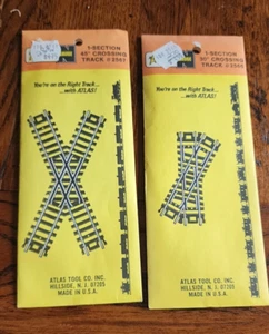 2 Vintage Section Crossing Atlas N Gauge NOS Railroad Train #2566 #2567 - Picture 1 of 2