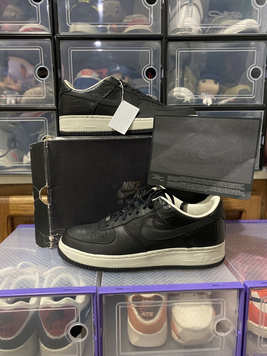 Nike Air Force 1 Supreme 07 Qk Black for Sale | Authenticity Nike Air Force 1 Supreme 07 Qk Black for Sale | Authenticity