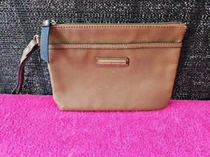 Tommy Hilfiger Handbag Purse Tote Bag Zippered Brown Pouch Women - Picture 1 of 5