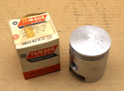 YAMAHA CS3B CS5 CS3C 1971-1972 PISTON 273-11636-60 273-11636-61-00 OEM NOS - Image 1 of 4