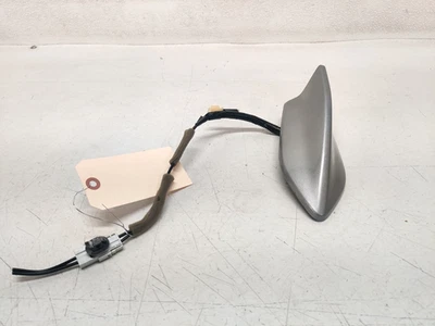 ANTENA DE RADIO SATELITAL TECHO SUPERIOR 18-20 ACURA ILX ALETA DE TIBURÓN PLATEADA, LOTE ORIGINAL 3600 Foto 1 de 4