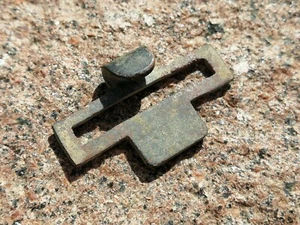 WW1 Original German army Relic brass Hook for Leather Belt and Buckle (1698) - Picture 1 of 5