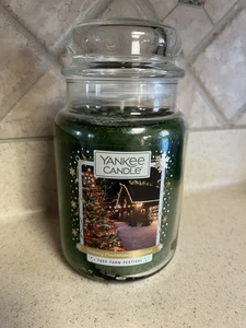 Yankee Candle TREE FARM FESTIVAL 22 oz Candle Holiday Countdown Collection - Picture 1 of 4