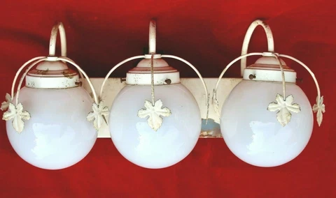 MCM VINTAGE glass GLOBE 3 light SCONCE vanity wall LIGHT FIXTURE LIGHTCRAFT Pa Cover