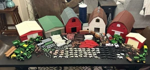 MASSIVE VTG ERTL FARM COUNTRY LOT Garage/Stables/Barn/Shop/Animals/Family - Picture 1 of 20