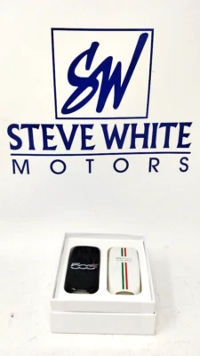 2016 Fiat 500X Nova Capa Chaveiro Tema Italiano e Preto Mopar Fabricante de Equipamento Original - Imagem 1 de 3