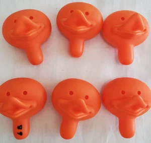 Lot of 6 Orange Plastic Vintage Duck Heads 2" Wide x  2¼" High - Picture 1 of 6