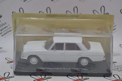DIE CAST " MERCEDES -  BENZ W115 200D - 1968  " AUTO VINTAGE SCALA 1/24 - Immagine 1 di 3