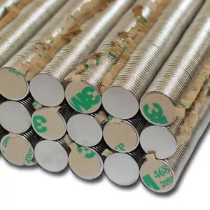 10 NEODYM KLEBE MAGNETE D13x1 mm SELBSTKLEBEND 900 G 3M 467 NdFeB N42 RUND - Bild 1 von 2