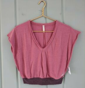 Free People Womens XS Happy Camper Tee T-Shirt Pink FP Extra Small Crop Movement