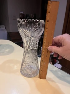 Jarrón corsé de vidrio cortado vintage American Brilliant Era - Imagen 1 de 9