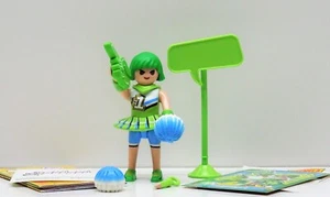Karmela Cheerleader Playmobil Everdreamerz For Rock Green Hair Sport USA New RAR - Picture 1 of 7