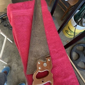 Diston 25”Hand Saw (V) - Picture 1 of 5