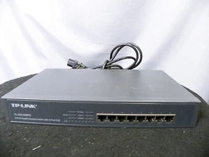 TP-LINK TL-SG1008PE 8-Port Gigabit Network Desktop Switch - Picture 1 of 3