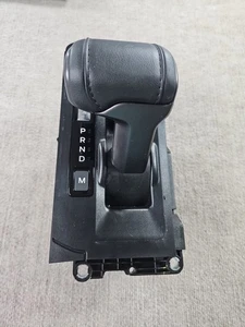 Palanca de cambios Ford RL3Z-7210-AD OEM usado estado - Imagen 1 de 11