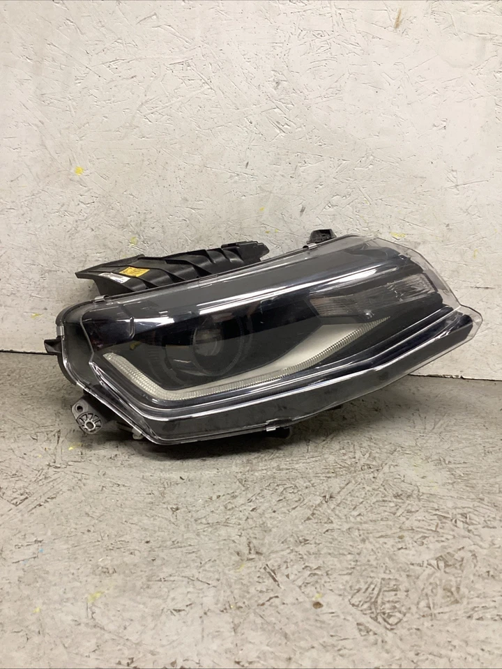 2016-2024 CHEVROLET CAMARO RIGHT RH PASSENGER SIDE HEADLIGHT AFTERMARKET HID ZL1 - Image 1 of 4