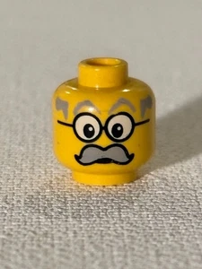 LEGO Town, Classic: Infomaniac, head for inf001, 2181, INFOMANIAC POLYBAG, 1997 - Picture 1 of 7