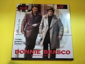 DONNIE BRASCO Al Pacino, Johnny Depp, Anne Heche 1997 Mandalay R LASERDISC - Picture 1 of 4