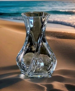 Baccarat Large 10" Serpentine Crystal Vase Excellent Condition - Picture 1 of 9