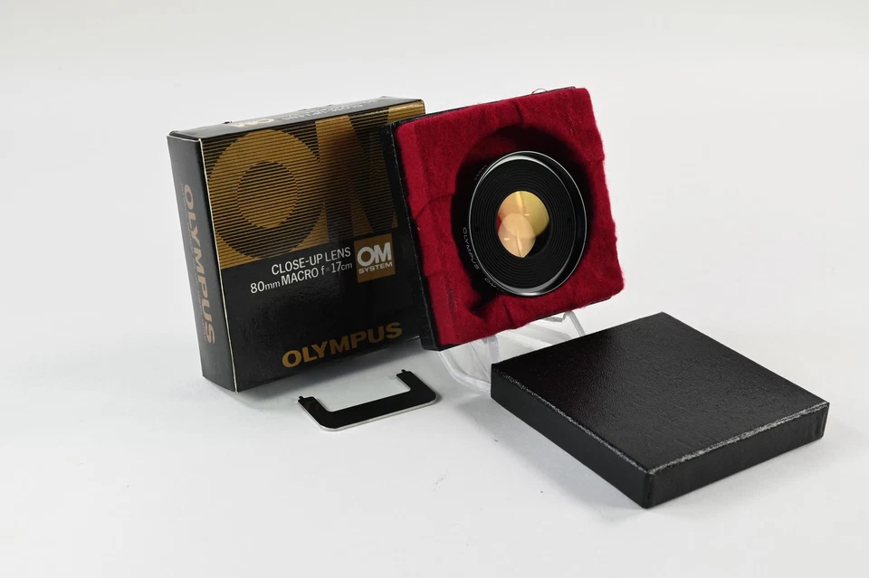 Olympus 80cm Macro Lens Close-up Filter #G077 - Image 1 of 4