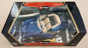 BBurago Burago Porsche 356B Cabriolet 1961 - LARGE 1/18 - Diecast Car Blue - NEW - Picture 1 of 6