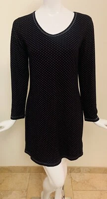 Camisa para dormir Jaclyn Smith manga larga negra y púrpura a lunares talla M Foto 1 de 4