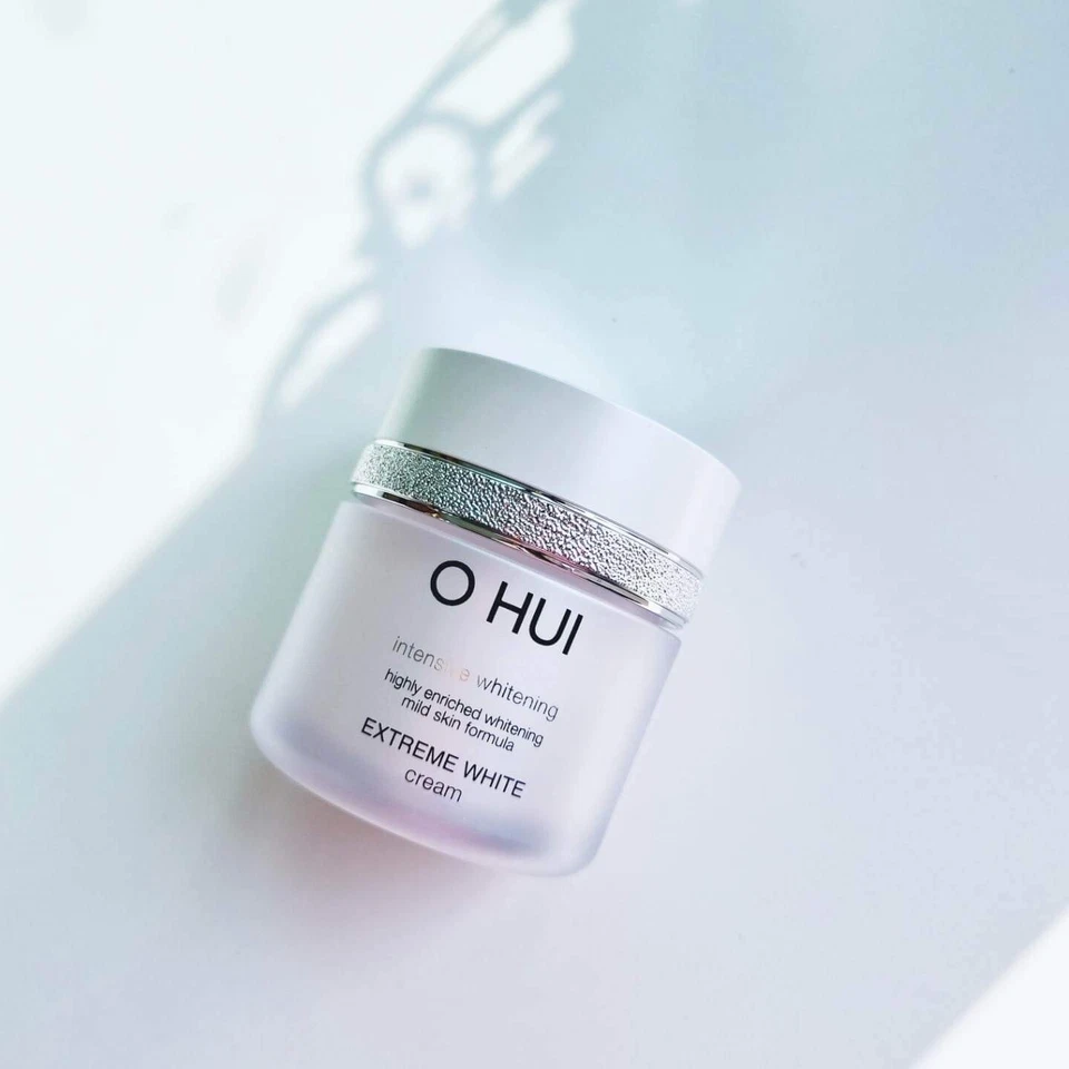 Crema blanca extrema O HUI 50 ml/iluminadora/manchas oscuras/tono de piel/radiante OHUI Foto 1 de 4