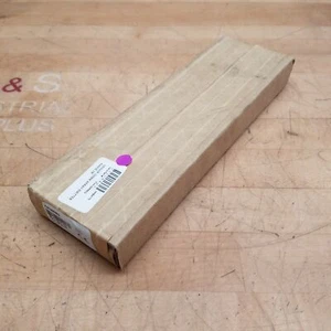 Banner PVA100P6EQ LED Light Array, Emitter, 100mm Array Length, 2M Length - NEW - Picture 1 of 5