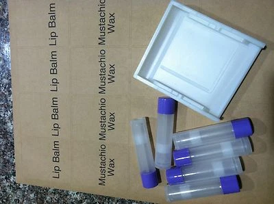 Bandeja de etiquetas de tubo de bálsamo labial Foto 1 de 4