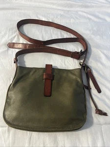 Lucky Brand Umhängetasche grün Leder Crossbody braun Etikett Fransen verstellbar - Bild 1 von 19