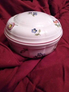 Villeroy & Boch Petite Fleur Candy Box/Bowl With Lid - Picture 1 of 4