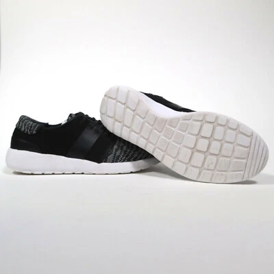 Zapatillas deportivas transpirables Zara Trafaluc para mujer 10 (41) - negras/blancas Foto 1 de 4