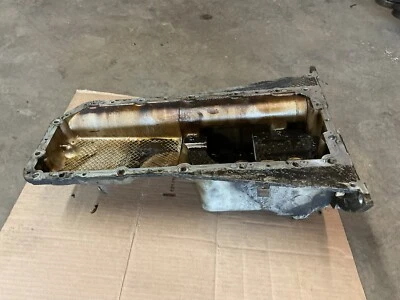 99-04 Land Rover Discovery 2 OEM Oil Pan LSB1002820 LR018695 4.0 4.6 C28 - Image 1 of 4