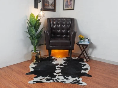 Alfombra de cuero de vaca natural blanco y negro grande 5x5 pies piel real rústica decoración moderna Foto 1 de 4