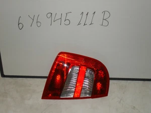 ORIGINAL LUZ TRASERA IZQUIERDA SKODA FABIA 2000-2004 MODELO FASTBACK N/S 6Y6945111B - Imagen 1 de 1