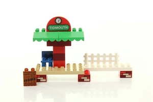 Lego DUPLO Train Thomas & Friends Set Tidmouth Station vintage rare - Picture 1 of 4